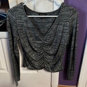 Gray scrunch long sleeve crop top
